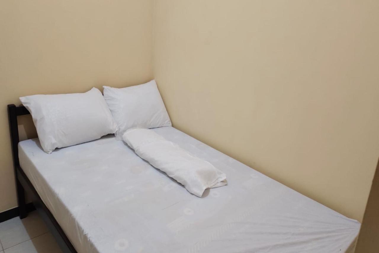 Oyo 91209 Arjuna Residence Syariah Sby 泗水 外观 照片